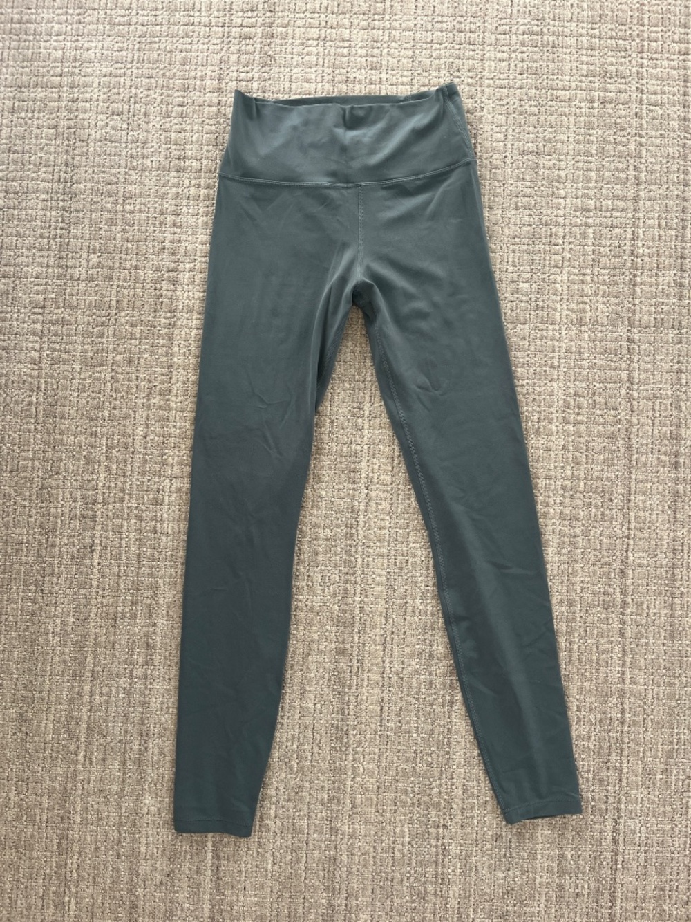 Vuori AllTheFeels Legging | Lake | Size S - Picture 4 of 6